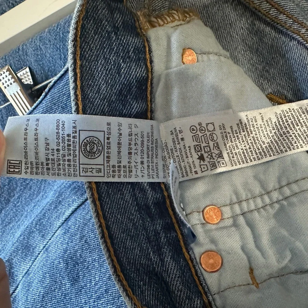 Levi's 501 Mens‎ W34 L32 Button Fly Straight Leg Blue Denim Jeans